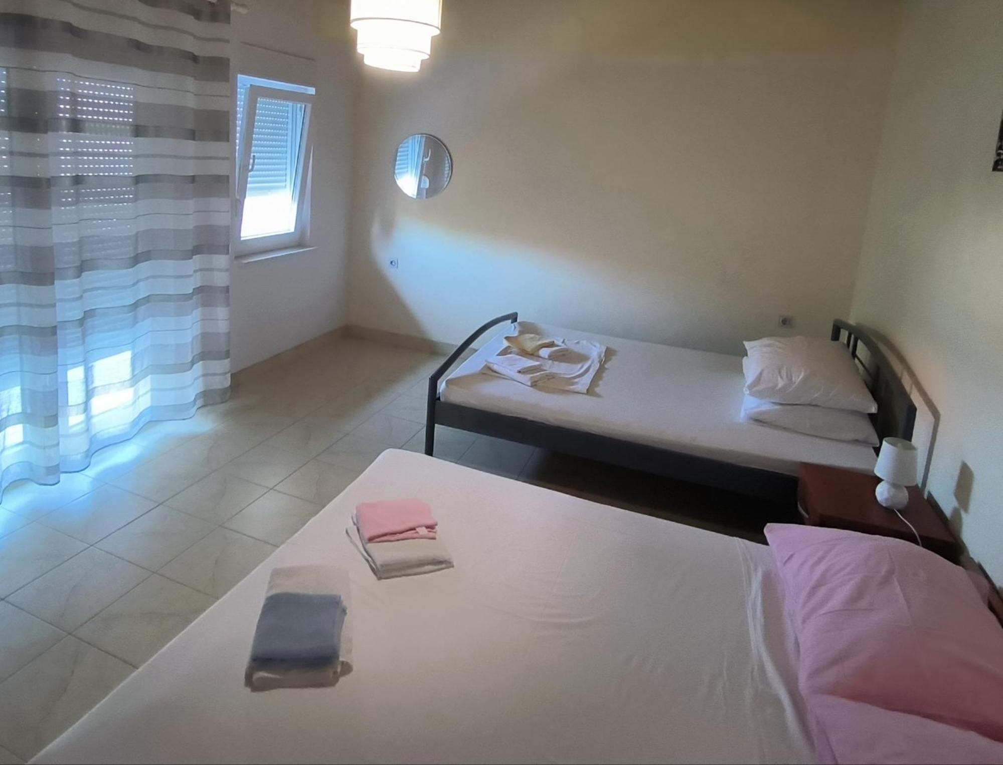 Apartments Orlic Povljana Room photo